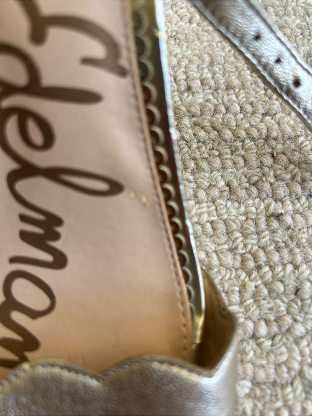 Sam Edelman Odila Metallic Gold Scalloped Block Heel Sandals - Size 7.5 - Picture 10 of 10